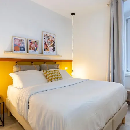 Quiet In The Heart Of The Apartment Triest