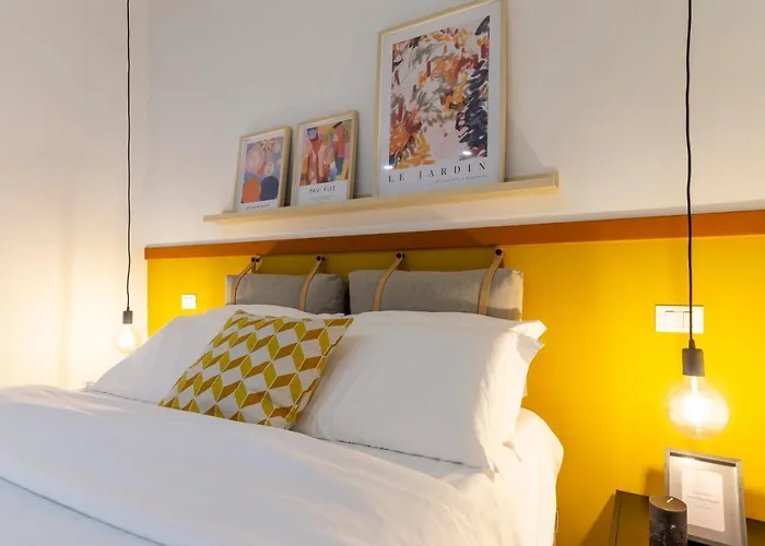 Quiet In The Heart Of The * Trieste